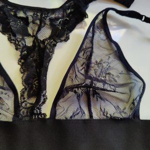 Asos Set Lace Bra and Skirt Blue Black Halter